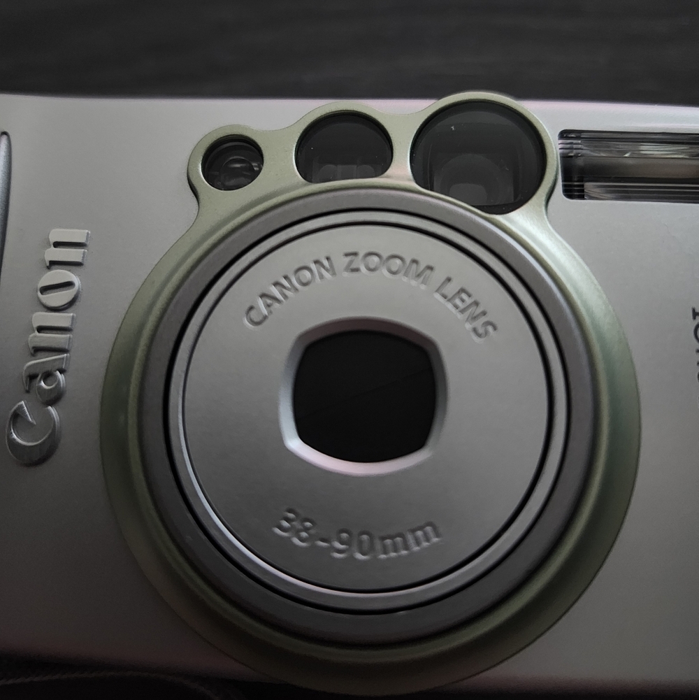 Canon Sure Shot 90U 35mm Point & Shoot Film Camera TESTED and Working - Picture 4 of 13